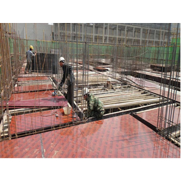 建筑模板新選擇 宙美建材，快速響應(yīng)與品質(zhì)材料的完美結(jié)合